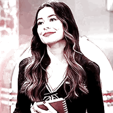 CARLY SHAY ; ICARLY